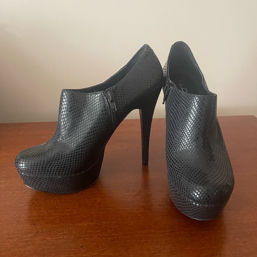 Platform Snakeskin Ankle boots